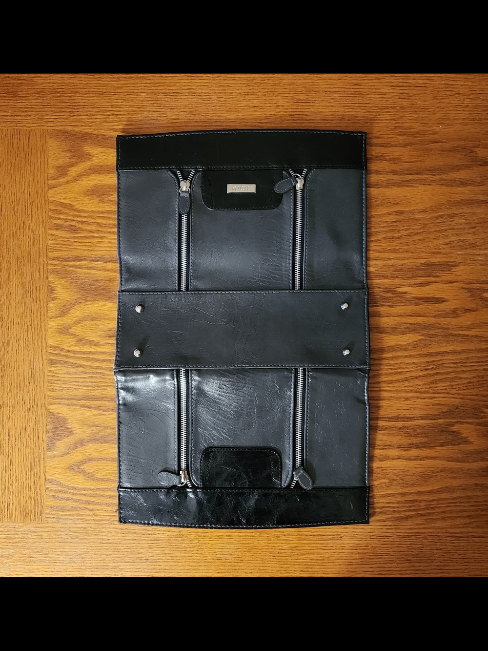 Miche Shell Gray And Black With Zipper Accents